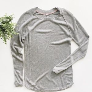 Sale! Lululemon Gray Sunshine Coast Tee